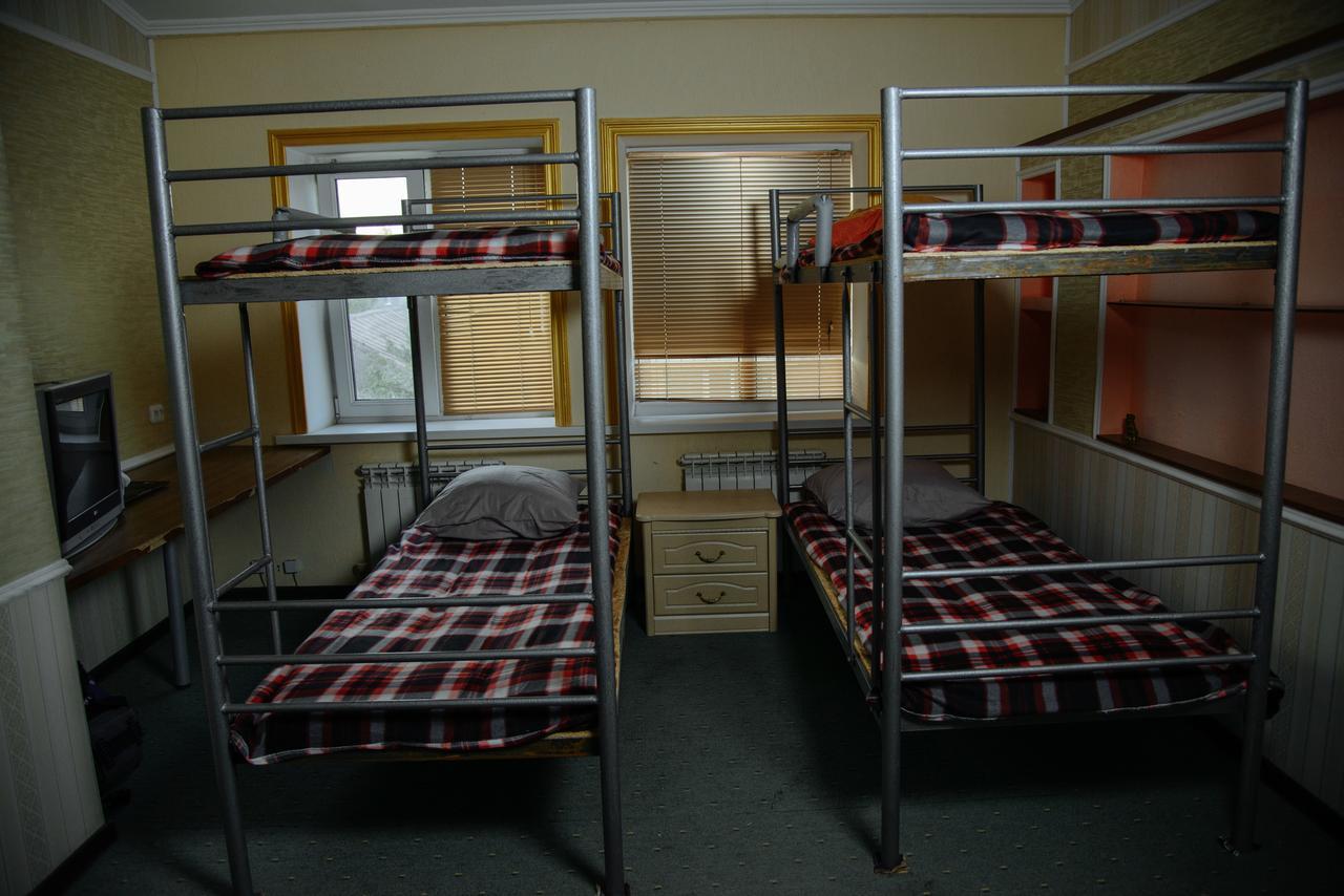 Hostel Wigwam ウラルスク エクステリア 写真
