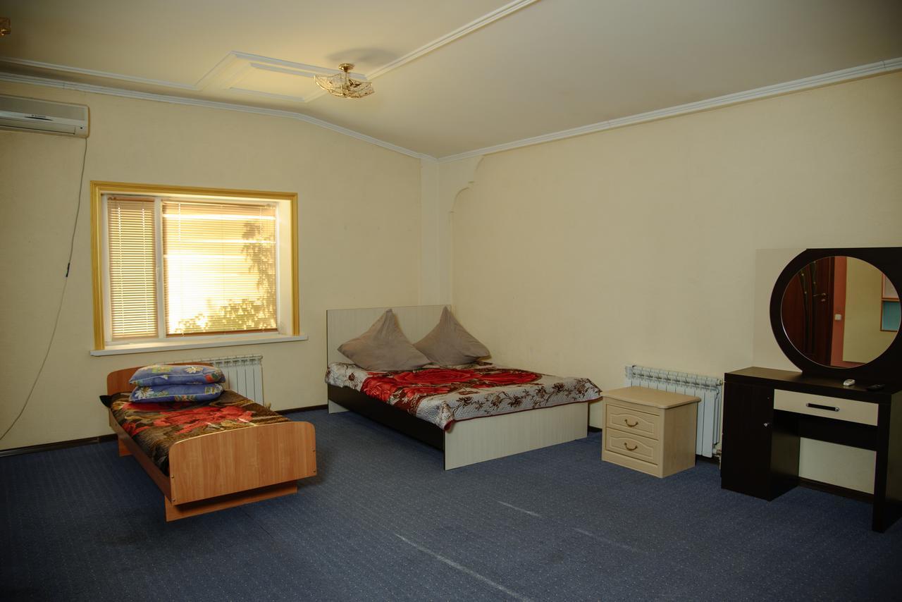 Hostel Wigwam ウラルスク エクステリア 写真